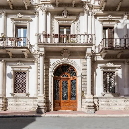 With 2 Bedrooms In With Furnished Terrace And Wifi Апартаменты Бари